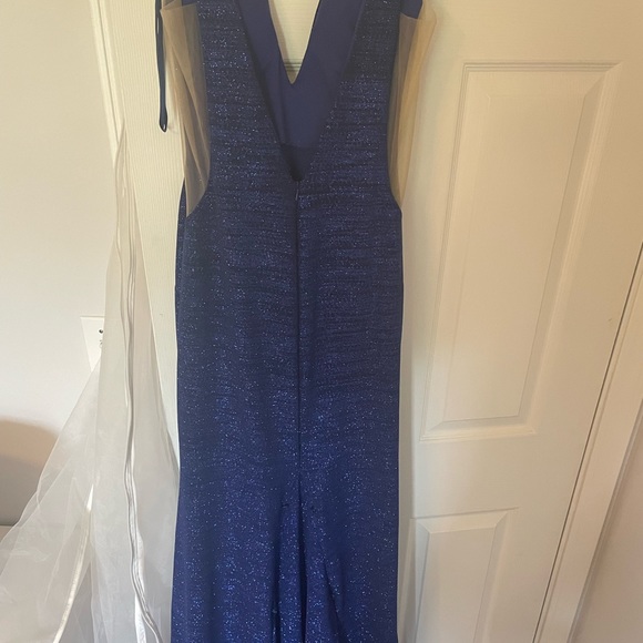 Jovani 45811 Prom Dress - Picture 3 of 9